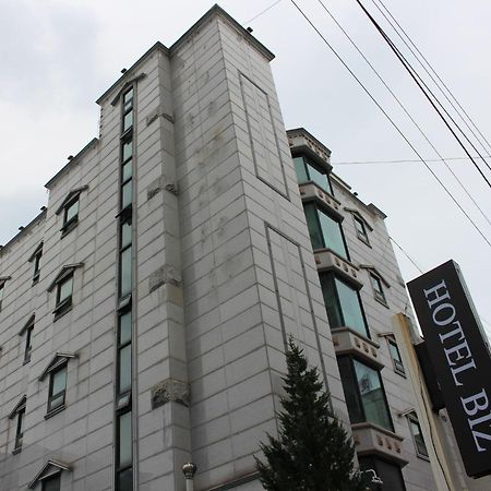 Hotel Biz Jongro - Insa-Dong Seoul Bagian luar foto