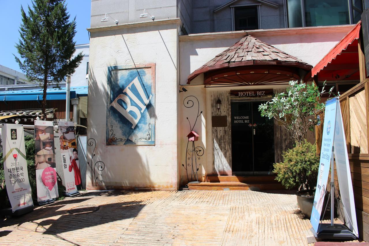 Hotel Biz Jongro - Insa-Dong Seoul Bagian luar foto