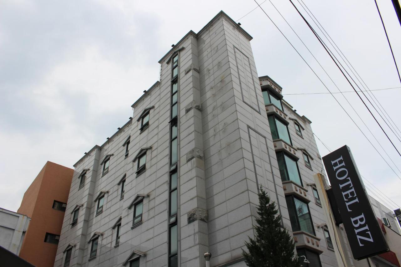 Hotel Biz Jongro - Insa-Dong Seoul Bagian luar foto